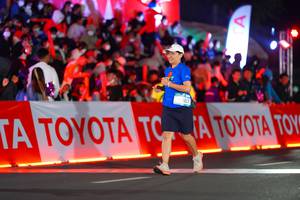 BIB: 503
                            <button type="button" onclick="openModal(21638090)" class="btn btn-primary btn-sm float-right btn-popup" data-toggle="modal" data-target=".modal-high-quality">
                        <i class="fas fa-shopping-cart"></i> Add to Cart
                    </button>
                                            <button type="button" onclick="isThisMe(21638090, true)" class="btn btn-success btn-sm float-right btn-popup btn-isme hidden" data-toggle="tooltip" data-placement="bottom" title="นี่คือรูปของคุณใช่ไหม คลิกที่นี่เพื่อเอาเข้าอัลบั้ม">
                        <i class="fas fa-plus"></i> Add to album
                    </button>
                    <button type="button" onclick="isThisMe(21638090, false)" class="btn btn-warning btn-sm float-right btn-popup btn-isnotme hidden">
                        <i class="fas fa-ban"></i> Remove from album
                    </button>