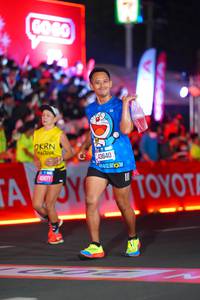 BIB: 43640, 45677
                            <button type="button" onclick="openModal(21625868)" class="btn btn-primary btn-sm float-right btn-popup" data-toggle="modal" data-target=".modal-high-quality">
                        <i class="fas fa-shopping-cart"></i> Add to Cart
                    </button>
                                            <button type="button" onclick="isThisMe(21625868, true)" class="btn btn-success btn-sm float-right btn-popup btn-isme hidden" data-toggle="tooltip" data-placement="bottom" title="นี่คือรูปของคุณใช่ไหม คลิกที่นี่เพื่อเอาเข้าอัลบั้ม">
                        <i class="fas fa-plus"></i> Add to album
                    </button>
                    <button type="button" onclick="isThisMe(21625868, false)" class="btn btn-warning btn-sm float-right btn-popup btn-isnotme hidden">
                        <i class="fas fa-ban"></i> Remove from album
                    </button>