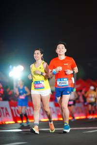 BIB: 85406, 85402
                            <button type="button" onclick="openModal(21641586)" class="btn btn-primary btn-sm float-right btn-popup" data-toggle="modal" data-target=".modal-high-quality">
                        <i class="fas fa-shopping-cart"></i> Add to Cart
                    </button>
                                            <button type="button" onclick="isThisMe(21641586, true)" class="btn btn-success btn-sm float-right btn-popup btn-isme hidden" data-toggle="tooltip" data-placement="bottom" title="นี่คือรูปของคุณใช่ไหม คลิกที่นี่เพื่อเอาเข้าอัลบั้ม">
                        <i class="fas fa-plus"></i> Add to album
                    </button>
                    <button type="button" onclick="isThisMe(21641586, false)" class="btn btn-warning btn-sm float-right btn-popup btn-isnotme hidden">
                        <i class="fas fa-ban"></i> Remove from album
                    </button>