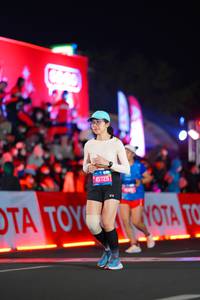 BIB: 45725
                            <button type="button" onclick="openModal(21640377)" class="btn btn-primary btn-sm float-right btn-popup" data-toggle="modal" data-target=".modal-high-quality">
                        <i class="fas fa-shopping-cart"></i> Add to Cart
                    </button>
                                            <button type="button" onclick="isThisMe(21640377, true)" class="btn btn-success btn-sm float-right btn-popup btn-isme hidden" data-toggle="tooltip" data-placement="bottom" title="นี่คือรูปของคุณใช่ไหม คลิกที่นี่เพื่อเอาเข้าอัลบั้ม">
                        <i class="fas fa-plus"></i> Add to album
                    </button>
                    <button type="button" onclick="isThisMe(21640377, false)" class="btn btn-warning btn-sm float-right btn-popup btn-isnotme hidden">
                        <i class="fas fa-ban"></i> Remove from album
                    </button>