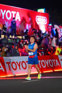 BIB: 42260
                            <button type="button" onclick="openModal(21644023)" class="btn btn-primary btn-sm float-right btn-popup" data-toggle="modal" data-target=".modal-high-quality">
                        <i class="fas fa-shopping-cart"></i> Add to Cart
                    </button>
                                            <button type="button" onclick="isThisMe(21644023, true)" class="btn btn-success btn-sm float-right btn-popup btn-isme hidden" data-toggle="tooltip" data-placement="bottom" title="นี่คือรูปของคุณใช่ไหม คลิกที่นี่เพื่อเอาเข้าอัลบั้ม">
                        <i class="fas fa-plus"></i> Add to album
                    </button>
                    <button type="button" onclick="isThisMe(21644023, false)" class="btn btn-warning btn-sm float-right btn-popup btn-isnotme hidden">
                        <i class="fas fa-ban"></i> Remove from album
                    </button>