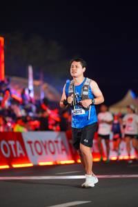 BIB: 917, 679
                            <button type="button" onclick="openModal(21641802)" class="btn btn-primary btn-sm float-right btn-popup" data-toggle="modal" data-target=".modal-high-quality">
                        <i class="fas fa-shopping-cart"></i> Add to Cart
                    </button>
                                            <button type="button" onclick="isThisMe(21641802, true)" class="btn btn-success btn-sm float-right btn-popup btn-isme hidden" data-toggle="tooltip" data-placement="bottom" title="นี่คือรูปของคุณใช่ไหม คลิกที่นี่เพื่อเอาเข้าอัลบั้ม">
                        <i class="fas fa-plus"></i> Add to album
                    </button>
                    <button type="button" onclick="isThisMe(21641802, false)" class="btn btn-warning btn-sm float-right btn-popup btn-isnotme hidden">
                        <i class="fas fa-ban"></i> Remove from album
                    </button>