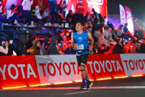 BIB: 42524
                            <button type="button" onclick="openModal(21643361)" class="btn btn-primary btn-sm float-right btn-popup" data-toggle="modal" data-target=".modal-high-quality">
                        <i class="fas fa-shopping-cart"></i> Add to Cart
                    </button>
                                            <button type="button" onclick="isThisMe(21643361, true)" class="btn btn-success btn-sm float-right btn-popup btn-isme hidden" data-toggle="tooltip" data-placement="bottom" title="นี่คือรูปของคุณใช่ไหม คลิกที่นี่เพื่อเอาเข้าอัลบั้ม">
                        <i class="fas fa-plus"></i> Add to album
                    </button>
                    <button type="button" onclick="isThisMe(21643361, false)" class="btn btn-warning btn-sm float-right btn-popup btn-isnotme hidden">
                        <i class="fas fa-ban"></i> Remove from album
                    </button>