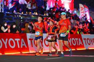 BIB: 3978, 44206
                            <button type="button" onclick="openModal(21643648)" class="btn btn-primary btn-sm float-right btn-popup" data-toggle="modal" data-target=".modal-high-quality">
                        <i class="fas fa-shopping-cart"></i> Add to Cart
                    </button>
                                            <button type="button" onclick="isThisMe(21643648, true)" class="btn btn-success btn-sm float-right btn-popup btn-isme hidden" data-toggle="tooltip" data-placement="bottom" title="นี่คือรูปของคุณใช่ไหม คลิกที่นี่เพื่อเอาเข้าอัลบั้ม">
                        <i class="fas fa-plus"></i> Add to album
                    </button>
                    <button type="button" onclick="isThisMe(21643648, false)" class="btn btn-warning btn-sm float-right btn-popup btn-isnotme hidden">
                        <i class="fas fa-ban"></i> Remove from album
                    </button>