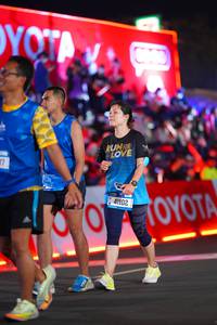 BIB: 41102
                            <button type="button" onclick="openModal(21641424)" class="btn btn-primary btn-sm float-right btn-popup" data-toggle="modal" data-target=".modal-high-quality">
                        <i class="fas fa-shopping-cart"></i> Add to Cart
                    </button>
                                            <button type="button" onclick="isThisMe(21641424, true)" class="btn btn-success btn-sm float-right btn-popup btn-isme hidden" data-toggle="tooltip" data-placement="bottom" title="นี่คือรูปของคุณใช่ไหม คลิกที่นี่เพื่อเอาเข้าอัลบั้ม">
                        <i class="fas fa-plus"></i> Add to album
                    </button>
                    <button type="button" onclick="isThisMe(21641424, false)" class="btn btn-warning btn-sm float-right btn-popup btn-isnotme hidden">
                        <i class="fas fa-ban"></i> Remove from album
                    </button>