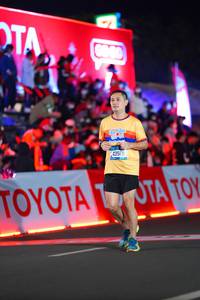 BIB: 43509
                            <button type="button" onclick="openModal(21640253)" class="btn btn-primary btn-sm float-right btn-popup" data-toggle="modal" data-target=".modal-high-quality">
                        <i class="fas fa-shopping-cart"></i> Add to Cart
                    </button>
                                            <button type="button" onclick="isThisMe(21640253, true)" class="btn btn-success btn-sm float-right btn-popup btn-isme hidden" data-toggle="tooltip" data-placement="bottom" title="นี่คือรูปของคุณใช่ไหม คลิกที่นี่เพื่อเอาเข้าอัลบั้ม">
                        <i class="fas fa-plus"></i> Add to album
                    </button>
                    <button type="button" onclick="isThisMe(21640253, false)" class="btn btn-warning btn-sm float-right btn-popup btn-isnotme hidden">
                        <i class="fas fa-ban"></i> Remove from album
                    </button>