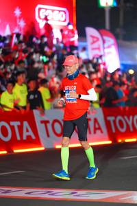 BIB: 420
                            <button type="button" onclick="openModal(21619573)" class="btn btn-primary btn-sm float-right btn-popup" data-toggle="modal" data-target=".modal-high-quality">
                        <i class="fas fa-shopping-cart"></i> Add to Cart
                    </button>
                                            <button type="button" onclick="isThisMe(21619573, true)" class="btn btn-success btn-sm float-right btn-popup btn-isme hidden" data-toggle="tooltip" data-placement="bottom" title="นี่คือรูปของคุณใช่ไหม คลิกที่นี่เพื่อเอาเข้าอัลบั้ม">
                        <i class="fas fa-plus"></i> Add to album
                    </button>
                    <button type="button" onclick="isThisMe(21619573, false)" class="btn btn-warning btn-sm float-right btn-popup btn-isnotme hidden">
                        <i class="fas fa-ban"></i> Remove from album
                    </button>