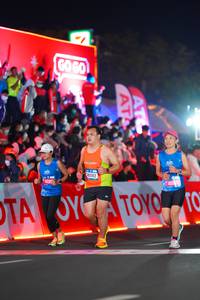 BIB: 45380, 42883
                            <button type="button" onclick="openModal(21655517)" class="btn btn-primary btn-sm float-right btn-popup" data-toggle="modal" data-target=".modal-high-quality">
                        <i class="fas fa-shopping-cart"></i> Add to Cart
                    </button>
                                            <button type="button" onclick="isThisMe(21655517, true)" class="btn btn-success btn-sm float-right btn-popup btn-isme hidden" data-toggle="tooltip" data-placement="bottom" title="นี่คือรูปของคุณใช่ไหม คลิกที่นี่เพื่อเอาเข้าอัลบั้ม">
                        <i class="fas fa-plus"></i> Add to album
                    </button>
                    <button type="button" onclick="isThisMe(21655517, false)" class="btn btn-warning btn-sm float-right btn-popup btn-isnotme hidden">
                        <i class="fas fa-ban"></i> Remove from album
                    </button>