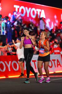 BIB: 45311
                            <button type="button" onclick="openModal(21639471)" class="btn btn-primary btn-sm float-right btn-popup" data-toggle="modal" data-target=".modal-high-quality">
                        <i class="fas fa-shopping-cart"></i> Add to Cart
                    </button>
                                            <button type="button" onclick="isThisMe(21639471, true)" class="btn btn-success btn-sm float-right btn-popup btn-isme hidden" data-toggle="tooltip" data-placement="bottom" title="นี่คือรูปของคุณใช่ไหม คลิกที่นี่เพื่อเอาเข้าอัลบั้ม">
                        <i class="fas fa-plus"></i> Add to album
                    </button>
                    <button type="button" onclick="isThisMe(21639471, false)" class="btn btn-warning btn-sm float-right btn-popup btn-isnotme hidden">
                        <i class="fas fa-ban"></i> Remove from album
                    </button>