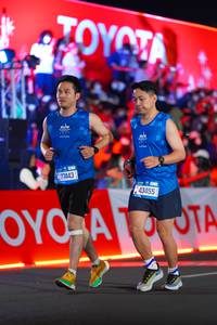 BIB: 310, 77443, 43455
                            <button type="button" onclick="openModal(21663383)" class="btn btn-primary btn-sm float-right btn-popup" data-toggle="modal" data-target=".modal-high-quality">
                        <i class="fas fa-shopping-cart"></i> Add to Cart
                    </button>
                                            <button type="button" onclick="isThisMe(21663383, true)" class="btn btn-success btn-sm float-right btn-popup btn-isme hidden" data-toggle="tooltip" data-placement="bottom" title="นี่คือรูปของคุณใช่ไหม คลิกที่นี่เพื่อเอาเข้าอัลบั้ม">
                        <i class="fas fa-plus"></i> Add to album
                    </button>
                    <button type="button" onclick="isThisMe(21663383, false)" class="btn btn-warning btn-sm float-right btn-popup btn-isnotme hidden">
                        <i class="fas fa-ban"></i> Remove from album
                    </button>