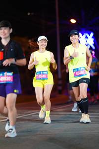 BIB: 45539, 45146, 45466
                            <button type="button" onclick="openModal(20564371)" class="btn btn-primary btn-sm float-right btn-popup" data-toggle="modal" data-target=".modal-high-quality">
                        <i class="fas fa-shopping-cart"></i> Add to Cart
                    </button>
                                            <button type="button" onclick="isThisMe(20564371, true)" class="btn btn-success btn-sm float-right btn-popup btn-isme hidden" data-toggle="tooltip" data-placement="bottom" title="นี่คือรูปของคุณใช่ไหม คลิกที่นี่เพื่อเอาเข้าอัลบั้ม">
                        <i class="fas fa-plus"></i> Add to album
                    </button>
                    <button type="button" onclick="isThisMe(20564371, false)" class="btn btn-warning btn-sm float-right btn-popup btn-isnotme hidden">
                        <i class="fas fa-ban"></i> Remove from album
                    </button>