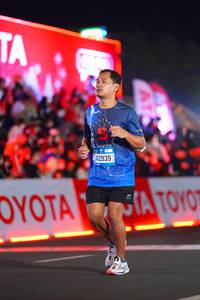 BIB: 005, 42939
                            <button type="button" onclick="openModal(21638551)" class="btn btn-primary btn-sm float-right btn-popup" data-toggle="modal" data-target=".modal-high-quality">
                        <i class="fas fa-shopping-cart"></i> Add to Cart
                    </button>
                                            <button type="button" onclick="isThisMe(21638551, true)" class="btn btn-success btn-sm float-right btn-popup btn-isme hidden" data-toggle="tooltip" data-placement="bottom" title="นี่คือรูปของคุณใช่ไหม คลิกที่นี่เพื่อเอาเข้าอัลบั้ม">
                        <i class="fas fa-plus"></i> Add to album
                    </button>
                    <button type="button" onclick="isThisMe(21638551, false)" class="btn btn-warning btn-sm float-right btn-popup btn-isnotme hidden">
                        <i class="fas fa-ban"></i> Remove from album
                    </button>