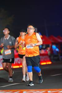 BIB: 20582, 23995
                            <button type="button" onclick="openModal(21627205)" class="btn btn-primary btn-sm float-right btn-popup" data-toggle="modal" data-target=".modal-high-quality">
                        <i class="fas fa-shopping-cart"></i> Add to Cart
                    </button>
                                            <button type="button" onclick="isThisMe(21627205, true)" class="btn btn-success btn-sm float-right btn-popup btn-isme hidden" data-toggle="tooltip" data-placement="bottom" title="นี่คือรูปของคุณใช่ไหม คลิกที่นี่เพื่อเอาเข้าอัลบั้ม">
                        <i class="fas fa-plus"></i> Add to album
                    </button>
                    <button type="button" onclick="isThisMe(21627205, false)" class="btn btn-warning btn-sm float-right btn-popup btn-isnotme hidden">
                        <i class="fas fa-ban"></i> Remove from album
                    </button>