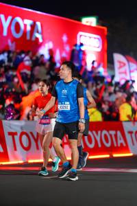 BIB: 5574, 43292
                            <button type="button" onclick="openModal(21637686)" class="btn btn-primary btn-sm float-right btn-popup" data-toggle="modal" data-target=".modal-high-quality">
                        <i class="fas fa-shopping-cart"></i> Add to Cart
                    </button>
                                            <button type="button" onclick="isThisMe(21637686, true)" class="btn btn-success btn-sm float-right btn-popup btn-isme hidden" data-toggle="tooltip" data-placement="bottom" title="นี่คือรูปของคุณใช่ไหม คลิกที่นี่เพื่อเอาเข้าอัลบั้ม">
                        <i class="fas fa-plus"></i> Add to album
                    </button>
                    <button type="button" onclick="isThisMe(21637686, false)" class="btn btn-warning btn-sm float-right btn-popup btn-isnotme hidden">
                        <i class="fas fa-ban"></i> Remove from album
                    </button>