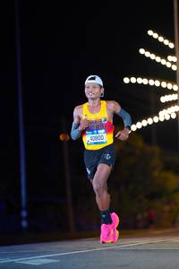 BIB: 40800
                            <button type="button" onclick="openModal(19878860)" class="btn btn-primary btn-sm float-right btn-popup" data-toggle="modal" data-target=".modal-high-quality">
                        <i class="fas fa-shopping-cart"></i> Add to Cart
                    </button>
                                            <button type="button" onclick="isThisMe(19878860, true)" class="btn btn-success btn-sm float-right btn-popup btn-isme hidden" data-toggle="tooltip" data-placement="bottom" title="นี่คือรูปของคุณใช่ไหม คลิกที่นี่เพื่อเอาเข้าอัลบั้ม">
                        <i class="fas fa-plus"></i> Add to album
                    </button>
                    <button type="button" onclick="isThisMe(19878860, false)" class="btn btn-warning btn-sm float-right btn-popup btn-isnotme hidden">
                        <i class="fas fa-ban"></i> Remove from album
                    </button>