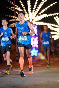 BIB: 40815, 42737
                            <button type="button" onclick="openModal(20045985)" class="btn btn-primary btn-sm float-right btn-popup" data-toggle="modal" data-target=".modal-high-quality">
                        <i class="fas fa-shopping-cart"></i> Add to Cart
                    </button>
                                            <button type="button" onclick="isThisMe(20045985, true)" class="btn btn-success btn-sm float-right btn-popup btn-isme hidden" data-toggle="tooltip" data-placement="bottom" title="นี่คือรูปของคุณใช่ไหม คลิกที่นี่เพื่อเอาเข้าอัลบั้ม">
                        <i class="fas fa-plus"></i> Add to album
                    </button>
                    <button type="button" onclick="isThisMe(20045985, false)" class="btn btn-warning btn-sm float-right btn-popup btn-isnotme hidden">
                        <i class="fas fa-ban"></i> Remove from album
                    </button>