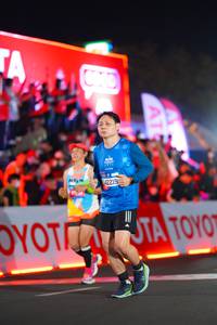 BIB: 42215
                            <button type="button" onclick="openModal(21640501)" class="btn btn-primary btn-sm float-right btn-popup" data-toggle="modal" data-target=".modal-high-quality">
                        <i class="fas fa-shopping-cart"></i> Add to Cart
                    </button>
                                            <button type="button" onclick="isThisMe(21640501, true)" class="btn btn-success btn-sm float-right btn-popup btn-isme hidden" data-toggle="tooltip" data-placement="bottom" title="นี่คือรูปของคุณใช่ไหม คลิกที่นี่เพื่อเอาเข้าอัลบั้ม">
                        <i class="fas fa-plus"></i> Add to album
                    </button>
                    <button type="button" onclick="isThisMe(21640501, false)" class="btn btn-warning btn-sm float-right btn-popup btn-isnotme hidden">
                        <i class="fas fa-ban"></i> Remove from album
                    </button>