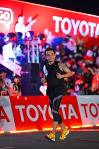 BIB: 576
                            <button type="button" onclick="openModal(21638323)" class="btn btn-primary btn-sm float-right btn-popup" data-toggle="modal" data-target=".modal-high-quality">
                        <i class="fas fa-shopping-cart"></i> Add to Cart
                    </button>
                                            <button type="button" onclick="isThisMe(21638323, true)" class="btn btn-success btn-sm float-right btn-popup btn-isme hidden" data-toggle="tooltip" data-placement="bottom" title="นี่คือรูปของคุณใช่ไหม คลิกที่นี่เพื่อเอาเข้าอัลบั้ม">
                        <i class="fas fa-plus"></i> Add to album
                    </button>
                    <button type="button" onclick="isThisMe(21638323, false)" class="btn btn-warning btn-sm float-right btn-popup btn-isnotme hidden">
                        <i class="fas fa-ban"></i> Remove from album
                    </button>