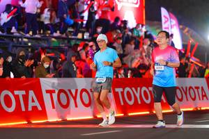 BIB: 44059, 1997
                            <button type="button" onclick="openModal(21643436)" class="btn btn-primary btn-sm float-right btn-popup" data-toggle="modal" data-target=".modal-high-quality">
                        <i class="fas fa-shopping-cart"></i> Add to Cart
                    </button>
                                            <button type="button" onclick="isThisMe(21643436, true)" class="btn btn-success btn-sm float-right btn-popup btn-isme hidden" data-toggle="tooltip" data-placement="bottom" title="นี่คือรูปของคุณใช่ไหม คลิกที่นี่เพื่อเอาเข้าอัลบั้ม">
                        <i class="fas fa-plus"></i> Add to album
                    </button>
                    <button type="button" onclick="isThisMe(21643436, false)" class="btn btn-warning btn-sm float-right btn-popup btn-isnotme hidden">
                        <i class="fas fa-ban"></i> Remove from album
                    </button>