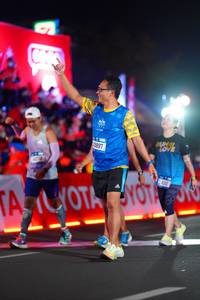 BIB: 2374, 3897
                            <button type="button" onclick="openModal(21641399)" class="btn btn-primary btn-sm float-right btn-popup" data-toggle="modal" data-target=".modal-high-quality">
                        <i class="fas fa-shopping-cart"></i> Add to Cart
                    </button>
                                            <button type="button" onclick="isThisMe(21641399, true)" class="btn btn-success btn-sm float-right btn-popup btn-isme hidden" data-toggle="tooltip" data-placement="bottom" title="นี่คือรูปของคุณใช่ไหม คลิกที่นี่เพื่อเอาเข้าอัลบั้ม">
                        <i class="fas fa-plus"></i> Add to album
                    </button>
                    <button type="button" onclick="isThisMe(21641399, false)" class="btn btn-warning btn-sm float-right btn-popup btn-isnotme hidden">
                        <i class="fas fa-ban"></i> Remove from album
                    </button>