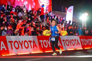 BIB: 1958
                            <button type="button" onclick="openModal(21638032)" class="btn btn-primary btn-sm float-right btn-popup" data-toggle="modal" data-target=".modal-high-quality">
                        <i class="fas fa-shopping-cart"></i> Add to Cart
                    </button>
                                            <button type="button" onclick="isThisMe(21638032, true)" class="btn btn-success btn-sm float-right btn-popup btn-isme hidden" data-toggle="tooltip" data-placement="bottom" title="นี่คือรูปของคุณใช่ไหม คลิกที่นี่เพื่อเอาเข้าอัลบั้ม">
                        <i class="fas fa-plus"></i> Add to album
                    </button>
                    <button type="button" onclick="isThisMe(21638032, false)" class="btn btn-warning btn-sm float-right btn-popup btn-isnotme hidden">
                        <i class="fas fa-ban"></i> Remove from album
                    </button>