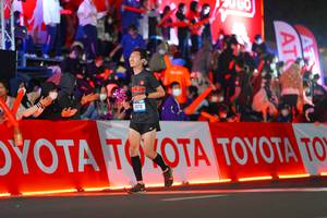 BIB: 1578
                            <button type="button" onclick="openModal(21640636)" class="btn btn-primary btn-sm float-right btn-popup" data-toggle="modal" data-target=".modal-high-quality">
                        <i class="fas fa-shopping-cart"></i> Add to Cart
                    </button>
                                            <button type="button" onclick="isThisMe(21640636, true)" class="btn btn-success btn-sm float-right btn-popup btn-isme hidden" data-toggle="tooltip" data-placement="bottom" title="นี่คือรูปของคุณใช่ไหม คลิกที่นี่เพื่อเอาเข้าอัลบั้ม">
                        <i class="fas fa-plus"></i> Add to album
                    </button>
                    <button type="button" onclick="isThisMe(21640636, false)" class="btn btn-warning btn-sm float-right btn-popup btn-isnotme hidden">
                        <i class="fas fa-ban"></i> Remove from album
                    </button>