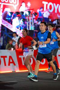 BIB: 5574, 43292, 9325
                            <button type="button" onclick="openModal(21637740)" class="btn btn-primary btn-sm float-right btn-popup" data-toggle="modal" data-target=".modal-high-quality">
                        <i class="fas fa-shopping-cart"></i> Add to Cart
                    </button>
                                            <button type="button" onclick="isThisMe(21637740, true)" class="btn btn-success btn-sm float-right btn-popup btn-isme hidden" data-toggle="tooltip" data-placement="bottom" title="นี่คือรูปของคุณใช่ไหม คลิกที่นี่เพื่อเอาเข้าอัลบั้ม">
                        <i class="fas fa-plus"></i> Add to album
                    </button>
                    <button type="button" onclick="isThisMe(21637740, false)" class="btn btn-warning btn-sm float-right btn-popup btn-isnotme hidden">
                        <i class="fas fa-ban"></i> Remove from album
                    </button>