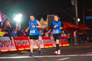 BIB: 43543, 45919
                            <button type="button" onclick="openModal(21637917)" class="btn btn-primary btn-sm float-right btn-popup" data-toggle="modal" data-target=".modal-high-quality">
                        <i class="fas fa-shopping-cart"></i> Add to Cart
                    </button>
                                            <button type="button" onclick="isThisMe(21637917, true)" class="btn btn-success btn-sm float-right btn-popup btn-isme hidden" data-toggle="tooltip" data-placement="bottom" title="นี่คือรูปของคุณใช่ไหม คลิกที่นี่เพื่อเอาเข้าอัลบั้ม">
                        <i class="fas fa-plus"></i> Add to album
                    </button>
                    <button type="button" onclick="isThisMe(21637917, false)" class="btn btn-warning btn-sm float-right btn-popup btn-isnotme hidden">
                        <i class="fas fa-ban"></i> Remove from album
                    </button>