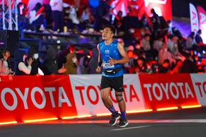 BIB: 42524
                            <button type="button" onclick="openModal(21643366)" class="btn btn-primary btn-sm float-right btn-popup" data-toggle="modal" data-target=".modal-high-quality">
                        <i class="fas fa-shopping-cart"></i> Add to Cart
                    </button>
                                            <button type="button" onclick="isThisMe(21643366, true)" class="btn btn-success btn-sm float-right btn-popup btn-isme hidden" data-toggle="tooltip" data-placement="bottom" title="นี่คือรูปของคุณใช่ไหม คลิกที่นี่เพื่อเอาเข้าอัลบั้ม">
                        <i class="fas fa-plus"></i> Add to album
                    </button>
                    <button type="button" onclick="isThisMe(21643366, false)" class="btn btn-warning btn-sm float-right btn-popup btn-isnotme hidden">
                        <i class="fas fa-ban"></i> Remove from album
                    </button>