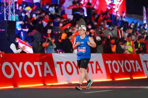 BIB: 46046
                            <button type="button" onclick="openModal(21636971)" class="btn btn-primary btn-sm float-right btn-popup" data-toggle="modal" data-target=".modal-high-quality">
                        <i class="fas fa-shopping-cart"></i> Add to Cart
                    </button>
                                            <button type="button" onclick="isThisMe(21636971, true)" class="btn btn-success btn-sm float-right btn-popup btn-isme hidden" data-toggle="tooltip" data-placement="bottom" title="นี่คือรูปของคุณใช่ไหม คลิกที่นี่เพื่อเอาเข้าอัลบั้ม">
                        <i class="fas fa-plus"></i> Add to album
                    </button>
                    <button type="button" onclick="isThisMe(21636971, false)" class="btn btn-warning btn-sm float-right btn-popup btn-isnotme hidden">
                        <i class="fas fa-ban"></i> Remove from album
                    </button>