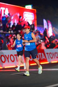 BIB: 43371
                            <button type="button" onclick="openModal(21643296)" class="btn btn-primary btn-sm float-right btn-popup" data-toggle="modal" data-target=".modal-high-quality">
                        <i class="fas fa-shopping-cart"></i> Add to Cart
                    </button>
                                            <button type="button" onclick="isThisMe(21643296, true)" class="btn btn-success btn-sm float-right btn-popup btn-isme hidden" data-toggle="tooltip" data-placement="bottom" title="นี่คือรูปของคุณใช่ไหม คลิกที่นี่เพื่อเอาเข้าอัลบั้ม">
                        <i class="fas fa-plus"></i> Add to album
                    </button>
                    <button type="button" onclick="isThisMe(21643296, false)" class="btn btn-warning btn-sm float-right btn-popup btn-isnotme hidden">
                        <i class="fas fa-ban"></i> Remove from album
                    </button>