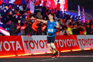 BIB: 70401
                            <button type="button" onclick="openModal(21636720)" class="btn btn-primary btn-sm float-right btn-popup" data-toggle="modal" data-target=".modal-high-quality">
                        <i class="fas fa-shopping-cart"></i> Add to Cart
                    </button>
                                            <button type="button" onclick="isThisMe(21636720, true)" class="btn btn-success btn-sm float-right btn-popup btn-isme hidden" data-toggle="tooltip" data-placement="bottom" title="นี่คือรูปของคุณใช่ไหม คลิกที่นี่เพื่อเอาเข้าอัลบั้ม">
                        <i class="fas fa-plus"></i> Add to album
                    </button>
                    <button type="button" onclick="isThisMe(21636720, false)" class="btn btn-warning btn-sm float-right btn-popup btn-isnotme hidden">
                        <i class="fas fa-ban"></i> Remove from album
                    </button>