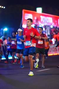 BIB: 43386, 24243
                            <button type="button" onclick="openModal(21613106)" class="btn btn-primary btn-sm float-right btn-popup" data-toggle="modal" data-target=".modal-high-quality">
                        <i class="fas fa-shopping-cart"></i> Add to Cart
                    </button>
                                            <button type="button" onclick="isThisMe(21613106, true)" class="btn btn-success btn-sm float-right btn-popup btn-isme hidden" data-toggle="tooltip" data-placement="bottom" title="นี่คือรูปของคุณใช่ไหม คลิกที่นี่เพื่อเอาเข้าอัลบั้ม">
                        <i class="fas fa-plus"></i> Add to album
                    </button>
                    <button type="button" onclick="isThisMe(21613106, false)" class="btn btn-warning btn-sm float-right btn-popup btn-isnotme hidden">
                        <i class="fas fa-ban"></i> Remove from album
                    </button>