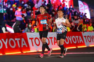 BIB: 43307, 40531
                            <button type="button" onclick="openModal(21637384)" class="btn btn-primary btn-sm float-right btn-popup" data-toggle="modal" data-target=".modal-high-quality">
                        <i class="fas fa-shopping-cart"></i> Add to Cart
                    </button>
                                            <button type="button" onclick="isThisMe(21637384, true)" class="btn btn-success btn-sm float-right btn-popup btn-isme hidden" data-toggle="tooltip" data-placement="bottom" title="นี่คือรูปของคุณใช่ไหม คลิกที่นี่เพื่อเอาเข้าอัลบั้ม">
                        <i class="fas fa-plus"></i> Add to album
                    </button>
                    <button type="button" onclick="isThisMe(21637384, false)" class="btn btn-warning btn-sm float-right btn-popup btn-isnotme hidden">
                        <i class="fas fa-ban"></i> Remove from album
                    </button>