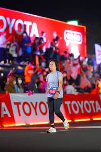 BIB: 15141, 0903
                            <button type="button" onclick="openModal(21642977)" class="btn btn-primary btn-sm float-right btn-popup" data-toggle="modal" data-target=".modal-high-quality">
                        <i class="fas fa-shopping-cart"></i> Add to Cart
                    </button>
                                            <button type="button" onclick="isThisMe(21642977, true)" class="btn btn-success btn-sm float-right btn-popup btn-isme hidden" data-toggle="tooltip" data-placement="bottom" title="นี่คือรูปของคุณใช่ไหม คลิกที่นี่เพื่อเอาเข้าอัลบั้ม">
                        <i class="fas fa-plus"></i> Add to album
                    </button>
                    <button type="button" onclick="isThisMe(21642977, false)" class="btn btn-warning btn-sm float-right btn-popup btn-isnotme hidden">
                        <i class="fas fa-ban"></i> Remove from album
                    </button>