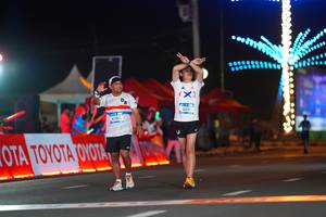 BIB: 90827, 41291
                            <button type="button" onclick="openModal(21641471)" class="btn btn-primary btn-sm float-right btn-popup" data-toggle="modal" data-target=".modal-high-quality">
                        <i class="fas fa-shopping-cart"></i> Add to Cart
                    </button>
                                            <button type="button" onclick="isThisMe(21641471, true)" class="btn btn-success btn-sm float-right btn-popup btn-isme hidden" data-toggle="tooltip" data-placement="bottom" title="นี่คือรูปของคุณใช่ไหม คลิกที่นี่เพื่อเอาเข้าอัลบั้ม">
                        <i class="fas fa-plus"></i> Add to album
                    </button>
                    <button type="button" onclick="isThisMe(21641471, false)" class="btn btn-warning btn-sm float-right btn-popup btn-isnotme hidden">
                        <i class="fas fa-ban"></i> Remove from album
                    </button>