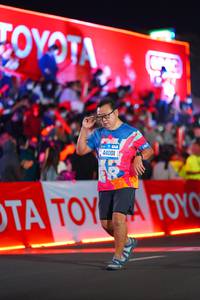 BIB: 44001
                            <button type="button" onclick="openModal(21637264)" class="btn btn-primary btn-sm float-right btn-popup" data-toggle="modal" data-target=".modal-high-quality">
                        <i class="fas fa-shopping-cart"></i> Add to Cart
                    </button>
                                            <button type="button" onclick="isThisMe(21637264, true)" class="btn btn-success btn-sm float-right btn-popup btn-isme hidden" data-toggle="tooltip" data-placement="bottom" title="นี่คือรูปของคุณใช่ไหม คลิกที่นี่เพื่อเอาเข้าอัลบั้ม">
                        <i class="fas fa-plus"></i> Add to album
                    </button>
                    <button type="button" onclick="isThisMe(21637264, false)" class="btn btn-warning btn-sm float-right btn-popup btn-isnotme hidden">
                        <i class="fas fa-ban"></i> Remove from album
                    </button>