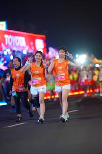 BIB: 269, 25733, 25738
                            <button type="button" onclick="openModal(21605367)" class="btn btn-primary btn-sm float-right btn-popup" data-toggle="modal" data-target=".modal-high-quality">
                        <i class="fas fa-shopping-cart"></i> Add to Cart
                    </button>
                                            <button type="button" onclick="isThisMe(21605367, true)" class="btn btn-success btn-sm float-right btn-popup btn-isme hidden" data-toggle="tooltip" data-placement="bottom" title="นี่คือรูปของคุณใช่ไหม คลิกที่นี่เพื่อเอาเข้าอัลบั้ม">
                        <i class="fas fa-plus"></i> Add to album
                    </button>
                    <button type="button" onclick="isThisMe(21605367, false)" class="btn btn-warning btn-sm float-right btn-popup btn-isnotme hidden">
                        <i class="fas fa-ban"></i> Remove from album
                    </button>