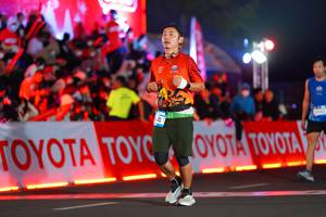 BIB: 341
                            <button type="button" onclick="openModal(21639161)" class="btn btn-primary btn-sm float-right btn-popup" data-toggle="modal" data-target=".modal-high-quality">
                        <i class="fas fa-shopping-cart"></i> Add to Cart
                    </button>
                                            <button type="button" onclick="isThisMe(21639161, true)" class="btn btn-success btn-sm float-right btn-popup btn-isme hidden" data-toggle="tooltip" data-placement="bottom" title="นี่คือรูปของคุณใช่ไหม คลิกที่นี่เพื่อเอาเข้าอัลบั้ม">
                        <i class="fas fa-plus"></i> Add to album
                    </button>
                    <button type="button" onclick="isThisMe(21639161, false)" class="btn btn-warning btn-sm float-right btn-popup btn-isnotme hidden">
                        <i class="fas fa-ban"></i> Remove from album
                    </button>