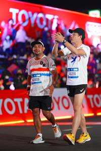 BIB: 42806, 41291
                            <button type="button" onclick="openModal(21641517)" class="btn btn-primary btn-sm float-right btn-popup" data-toggle="modal" data-target=".modal-high-quality">
                        <i class="fas fa-shopping-cart"></i> Add to Cart
                    </button>
                                            <button type="button" onclick="isThisMe(21641517, true)" class="btn btn-success btn-sm float-right btn-popup btn-isme hidden" data-toggle="tooltip" data-placement="bottom" title="นี่คือรูปของคุณใช่ไหม คลิกที่นี่เพื่อเอาเข้าอัลบั้ม">
                        <i class="fas fa-plus"></i> Add to album
                    </button>
                    <button type="button" onclick="isThisMe(21641517, false)" class="btn btn-warning btn-sm float-right btn-popup btn-isnotme hidden">
                        <i class="fas fa-ban"></i> Remove from album
                    </button>