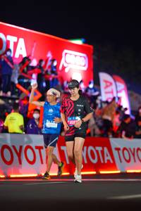 BIB: 12583, 458
                            <button type="button" onclick="openModal(21640645)" class="btn btn-primary btn-sm float-right btn-popup" data-toggle="modal" data-target=".modal-high-quality">
                        <i class="fas fa-shopping-cart"></i> Add to Cart
                    </button>
                                            <button type="button" onclick="isThisMe(21640645, true)" class="btn btn-success btn-sm float-right btn-popup btn-isme hidden" data-toggle="tooltip" data-placement="bottom" title="นี่คือรูปของคุณใช่ไหม คลิกที่นี่เพื่อเอาเข้าอัลบั้ม">
                        <i class="fas fa-plus"></i> Add to album
                    </button>
                    <button type="button" onclick="isThisMe(21640645, false)" class="btn btn-warning btn-sm float-right btn-popup btn-isnotme hidden">
                        <i class="fas fa-ban"></i> Remove from album
                    </button>