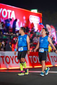 BIB: 8680, 083, 40879
                            <button type="button" onclick="openModal(21643919)" class="btn btn-primary btn-sm float-right btn-popup" data-toggle="modal" data-target=".modal-high-quality">
                        <i class="fas fa-shopping-cart"></i> Add to Cart
                    </button>
                                            <button type="button" onclick="isThisMe(21643919, true)" class="btn btn-success btn-sm float-right btn-popup btn-isme hidden" data-toggle="tooltip" data-placement="bottom" title="นี่คือรูปของคุณใช่ไหม คลิกที่นี่เพื่อเอาเข้าอัลบั้ม">
                        <i class="fas fa-plus"></i> Add to album
                    </button>
                    <button type="button" onclick="isThisMe(21643919, false)" class="btn btn-warning btn-sm float-right btn-popup btn-isnotme hidden">
                        <i class="fas fa-ban"></i> Remove from album
                    </button>