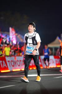 BIB: 42426
                            <button type="button" onclick="openModal(21648473)" class="btn btn-primary btn-sm float-right btn-popup" data-toggle="modal" data-target=".modal-high-quality">
                        <i class="fas fa-shopping-cart"></i> Add to Cart
                    </button>
                                            <button type="button" onclick="isThisMe(21648473, true)" class="btn btn-success btn-sm float-right btn-popup btn-isme hidden" data-toggle="tooltip" data-placement="bottom" title="นี่คือรูปของคุณใช่ไหม คลิกที่นี่เพื่อเอาเข้าอัลบั้ม">
                        <i class="fas fa-plus"></i> Add to album
                    </button>
                    <button type="button" onclick="isThisMe(21648473, false)" class="btn btn-warning btn-sm float-right btn-popup btn-isnotme hidden">
                        <i class="fas fa-ban"></i> Remove from album
                    </button>