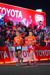 BIB: 1459, 40190
                            <button type="button" onclick="openModal(21639286)" class="btn btn-primary btn-sm float-right btn-popup" data-toggle="modal" data-target=".modal-high-quality">
                        <i class="fas fa-shopping-cart"></i> Add to Cart
                    </button>
                                            <button type="button" onclick="isThisMe(21639286, true)" class="btn btn-success btn-sm float-right btn-popup btn-isme hidden" data-toggle="tooltip" data-placement="bottom" title="นี่คือรูปของคุณใช่ไหม คลิกที่นี่เพื่อเอาเข้าอัลบั้ม">
                        <i class="fas fa-plus"></i> Add to album
                    </button>
                    <button type="button" onclick="isThisMe(21639286, false)" class="btn btn-warning btn-sm float-right btn-popup btn-isnotme hidden">
                        <i class="fas fa-ban"></i> Remove from album
                    </button>