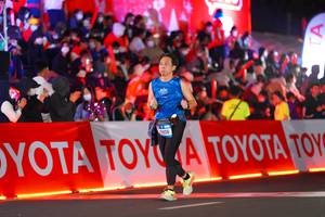 BIB: 3810, 2956
                            <button type="button" onclick="openModal(21638081)" class="btn btn-primary btn-sm float-right btn-popup" data-toggle="modal" data-target=".modal-high-quality">
                        <i class="fas fa-shopping-cart"></i> Add to Cart
                    </button>
                                            <button type="button" onclick="isThisMe(21638081, true)" class="btn btn-success btn-sm float-right btn-popup btn-isme hidden" data-toggle="tooltip" data-placement="bottom" title="นี่คือรูปของคุณใช่ไหม คลิกที่นี่เพื่อเอาเข้าอัลบั้ม">
                        <i class="fas fa-plus"></i> Add to album
                    </button>
                    <button type="button" onclick="isThisMe(21638081, false)" class="btn btn-warning btn-sm float-right btn-popup btn-isnotme hidden">
                        <i class="fas fa-ban"></i> Remove from album
                    </button>