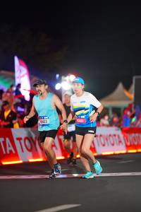 BIB: 40423, 19661
                            <button type="button" onclick="openModal(21642773)" class="btn btn-primary btn-sm float-right btn-popup" data-toggle="modal" data-target=".modal-high-quality">
                        <i class="fas fa-shopping-cart"></i> Add to Cart
                    </button>
                                            <button type="button" onclick="isThisMe(21642773, true)" class="btn btn-success btn-sm float-right btn-popup btn-isme hidden" data-toggle="tooltip" data-placement="bottom" title="นี่คือรูปของคุณใช่ไหม คลิกที่นี่เพื่อเอาเข้าอัลบั้ม">
                        <i class="fas fa-plus"></i> Add to album
                    </button>
                    <button type="button" onclick="isThisMe(21642773, false)" class="btn btn-warning btn-sm float-right btn-popup btn-isnotme hidden">
                        <i class="fas fa-ban"></i> Remove from album
                    </button>