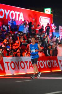 BIB: 44039
                            <button type="button" onclick="openModal(21653448)" class="btn btn-primary btn-sm float-right btn-popup" data-toggle="modal" data-target=".modal-high-quality">
                        <i class="fas fa-shopping-cart"></i> Add to Cart
                    </button>
                                            <button type="button" onclick="isThisMe(21653448, true)" class="btn btn-success btn-sm float-right btn-popup btn-isme hidden" data-toggle="tooltip" data-placement="bottom" title="นี่คือรูปของคุณใช่ไหม คลิกที่นี่เพื่อเอาเข้าอัลบั้ม">
                        <i class="fas fa-plus"></i> Add to album
                    </button>
                    <button type="button" onclick="isThisMe(21653448, false)" class="btn btn-warning btn-sm float-right btn-popup btn-isnotme hidden">
                        <i class="fas fa-ban"></i> Remove from album
                    </button>