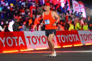 BIB: 42615
                            <button type="button" onclick="openModal(21637586)" class="btn btn-primary btn-sm float-right btn-popup" data-toggle="modal" data-target=".modal-high-quality">
                        <i class="fas fa-shopping-cart"></i> Add to Cart
                    </button>
                                            <button type="button" onclick="isThisMe(21637586, true)" class="btn btn-success btn-sm float-right btn-popup btn-isme hidden" data-toggle="tooltip" data-placement="bottom" title="นี่คือรูปของคุณใช่ไหม คลิกที่นี่เพื่อเอาเข้าอัลบั้ม">
                        <i class="fas fa-plus"></i> Add to album
                    </button>
                    <button type="button" onclick="isThisMe(21637586, false)" class="btn btn-warning btn-sm float-right btn-popup btn-isnotme hidden">
                        <i class="fas fa-ban"></i> Remove from album
                    </button>