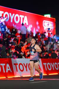 BIB: 193
                            <button type="button" onclick="openModal(21639351)" class="btn btn-primary btn-sm float-right btn-popup" data-toggle="modal" data-target=".modal-high-quality">
                        <i class="fas fa-shopping-cart"></i> Add to Cart
                    </button>
                                            <button type="button" onclick="isThisMe(21639351, true)" class="btn btn-success btn-sm float-right btn-popup btn-isme hidden" data-toggle="tooltip" data-placement="bottom" title="นี่คือรูปของคุณใช่ไหม คลิกที่นี่เพื่อเอาเข้าอัลบั้ม">
                        <i class="fas fa-plus"></i> Add to album
                    </button>
                    <button type="button" onclick="isThisMe(21639351, false)" class="btn btn-warning btn-sm float-right btn-popup btn-isnotme hidden">
                        <i class="fas fa-ban"></i> Remove from album
                    </button>