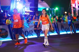 BIB: 24232, 24988
                            <button type="button" onclick="openModal(21610569)" class="btn btn-primary btn-sm float-right btn-popup" data-toggle="modal" data-target=".modal-high-quality">
                        <i class="fas fa-shopping-cart"></i> Add to Cart
                    </button>
                                            <button type="button" onclick="isThisMe(21610569, true)" class="btn btn-success btn-sm float-right btn-popup btn-isme hidden" data-toggle="tooltip" data-placement="bottom" title="นี่คือรูปของคุณใช่ไหม คลิกที่นี่เพื่อเอาเข้าอัลบั้ม">
                        <i class="fas fa-plus"></i> Add to album
                    </button>
                    <button type="button" onclick="isThisMe(21610569, false)" class="btn btn-warning btn-sm float-right btn-popup btn-isnotme hidden">
                        <i class="fas fa-ban"></i> Remove from album
                    </button>